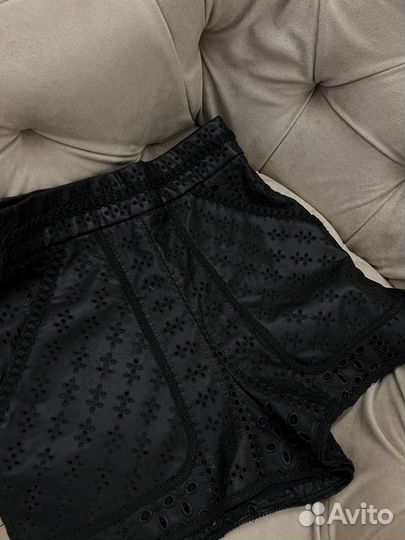 Кожаные шорты Zara