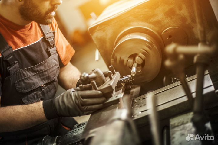 Токарь универсал (вахта)