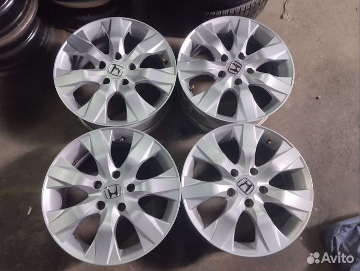 Honda r16 5x114.3 et50