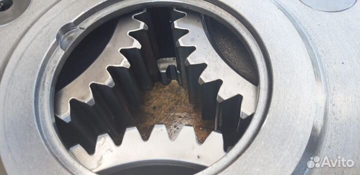 Первая ступень редуктора хода Doosan S420LC-V