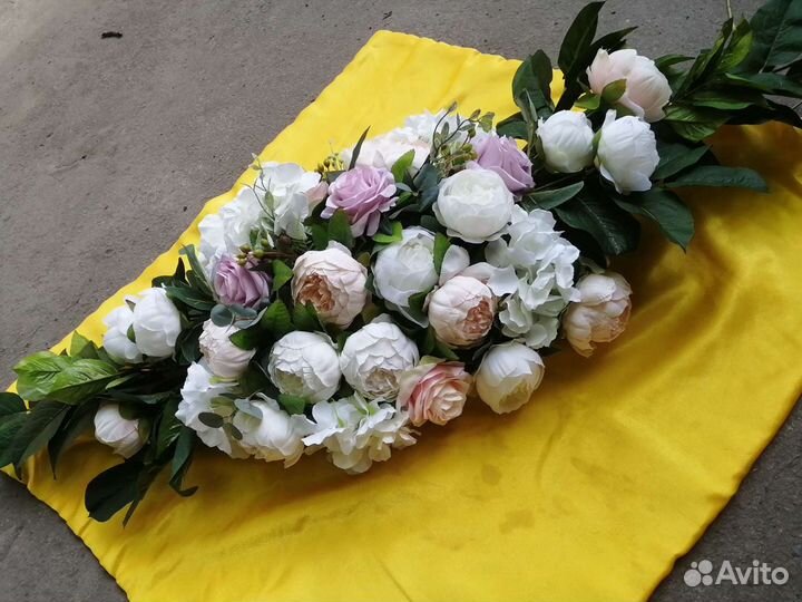 Украшение автомобиля на свадьбу