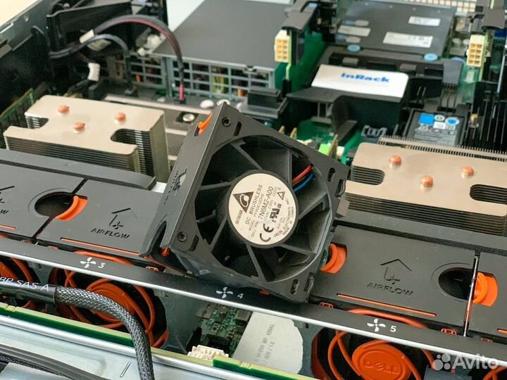 Сервер Dell R730 8LFF 2x E5-2667v4 64GB