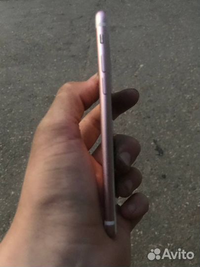 iPhone 7, 32 ГБ