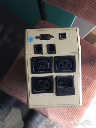 Источник бесперебойного питания