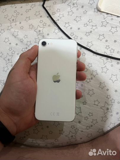 iPhone SE (2020), 128 ГБ