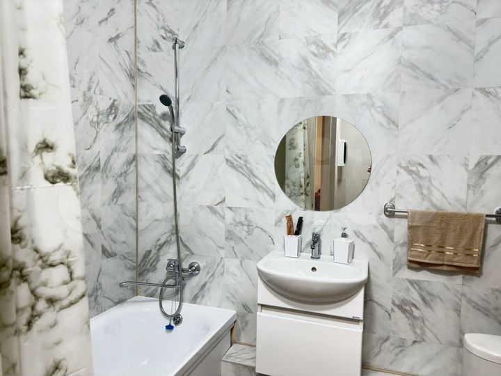 1-к. квартира, 42 м², 2/25 эт.