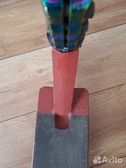 Трюковой кастомный самокат