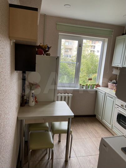 2-к. квартира, 47 м², 2/5 эт.