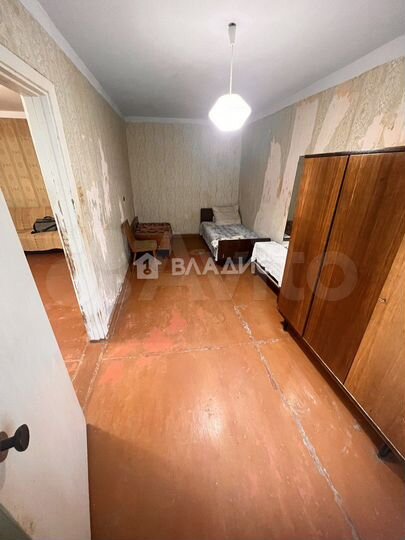 2-к. квартира, 46 м², 1/5 эт.