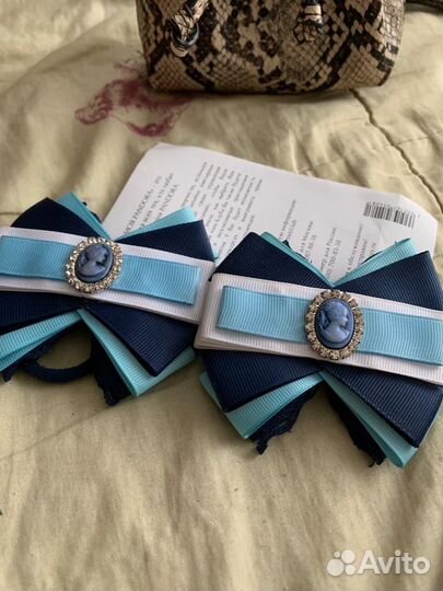 Заколки для волос