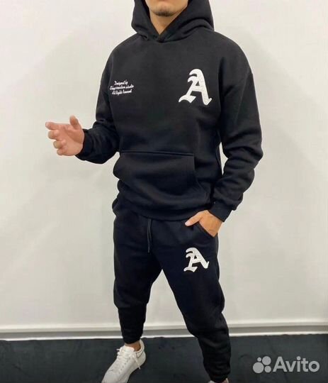 Спортивный костюм мужской новый