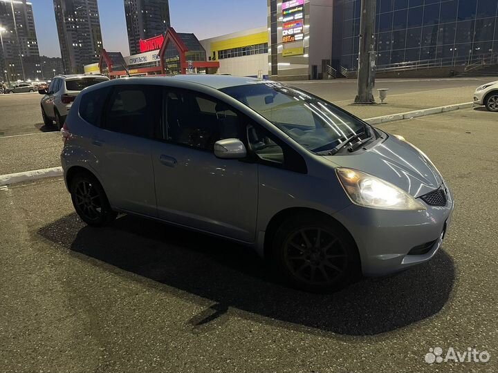 Honda Fit 1.3 CVT, 2010, 77 000 км