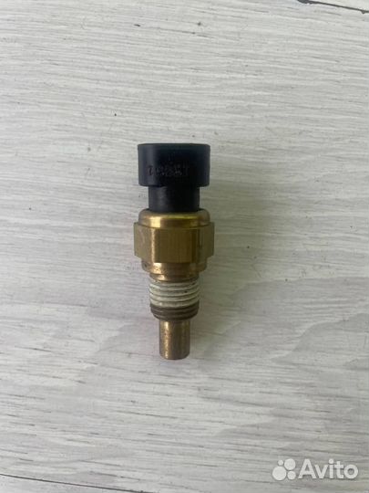 Датчик t-ры масла, охл.жидкости,топлива, воздуха