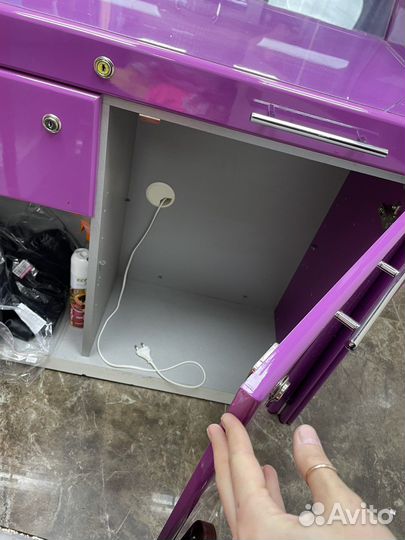 Торговая стойка