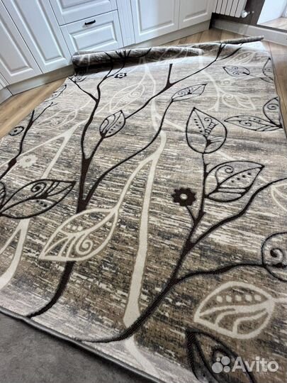 Ковры и паласы новые