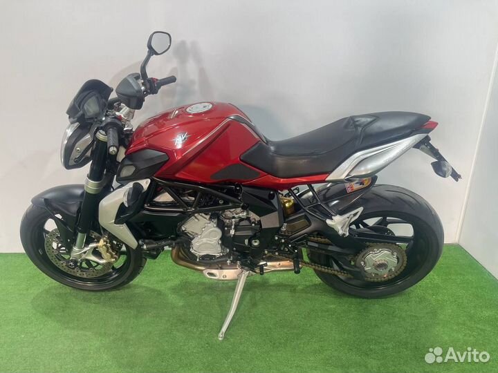 MV agusta brutale 800