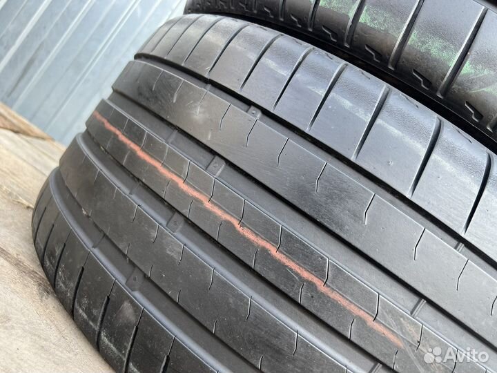 Bridgestone Potenza Sport 245/35 R20 и 275/30 R20