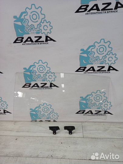 Стекло задней левой двери Kia Rio 4 X-Line