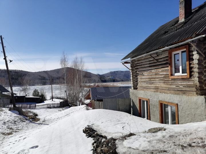 Дом 50 м² на участке 16,9 сот.