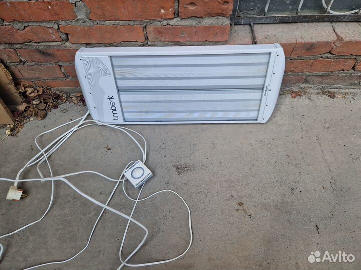 Потолочный инфракрасный обогреватель Timberk 700Вт