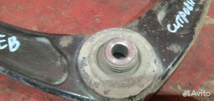 Ситроен С4 рычаг передний левый Citroen C4 05-11