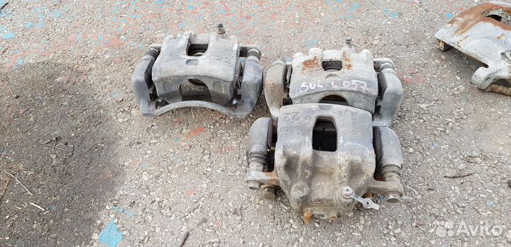 Hyundai solaris суппорт передний правый левый