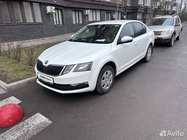 Skoda Octavia 1.6 AT, 2019, 295 000 км