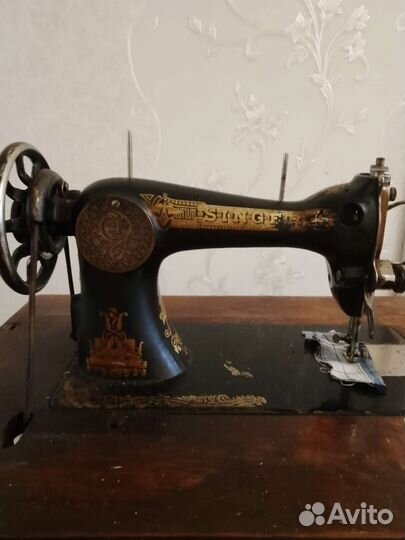 Швейная машинка singer