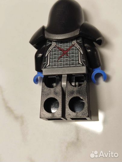 Lego минифигурка sh126