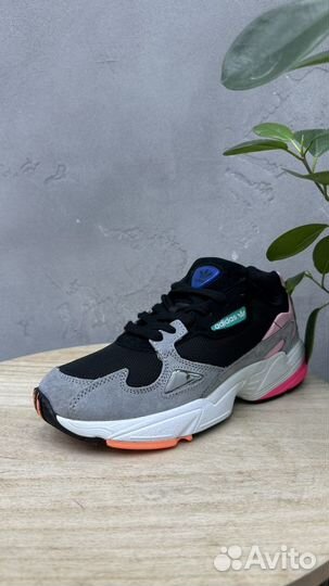 Кроссовки Adidas Falcon Grey/Pink/Black