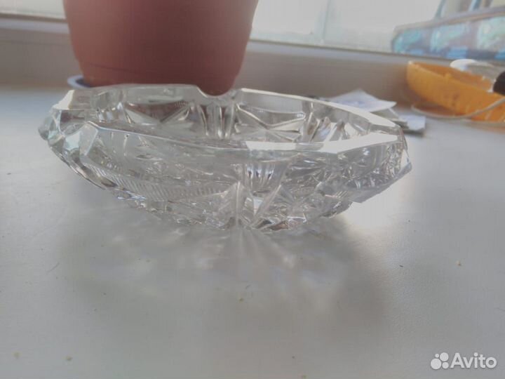 Хрустальная пепельница