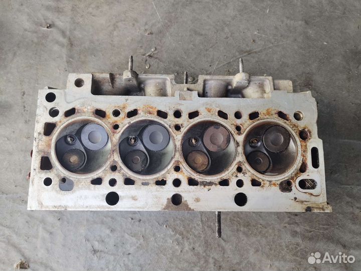 Головка блока цилиндров на peugeot 206