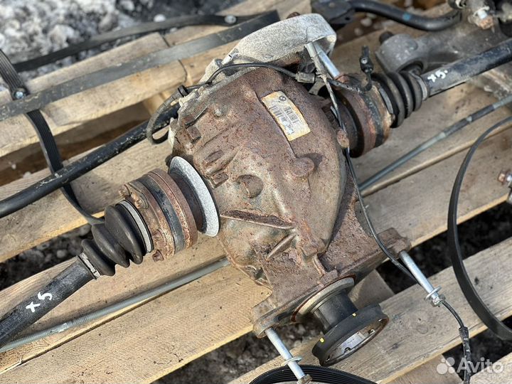 Редуктор заднего моста BMW X5 E53