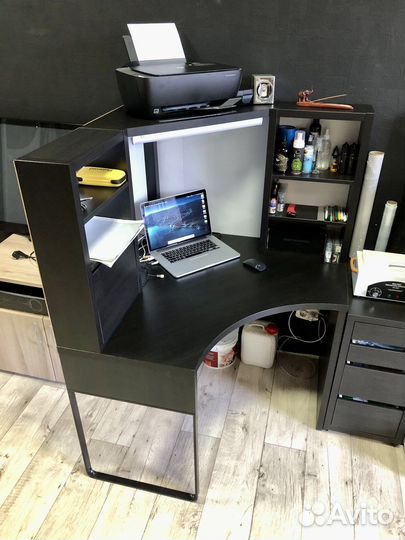 Компьютерный стол угловой IKEA Mikke