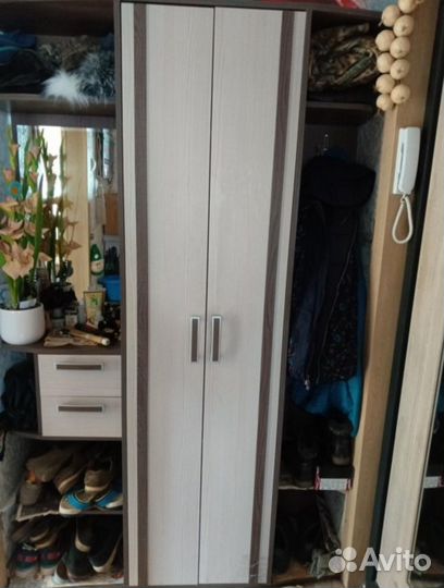 Шкаф прихожая