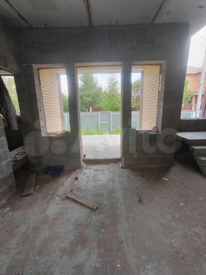 Дом 243 м² на участке 7,6 сот.