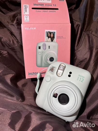 Фотоаппарат Instax mini 12