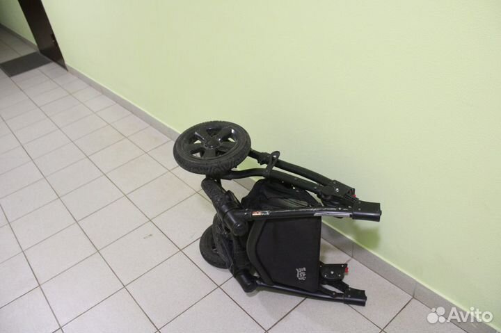 Коляска Tutis Tapu-Tapu (2 в 1)