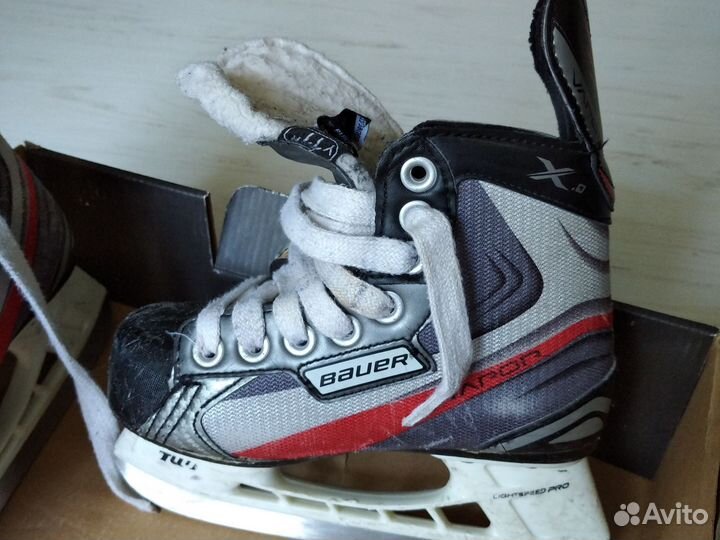 Коньки хоккейные Bauer детские