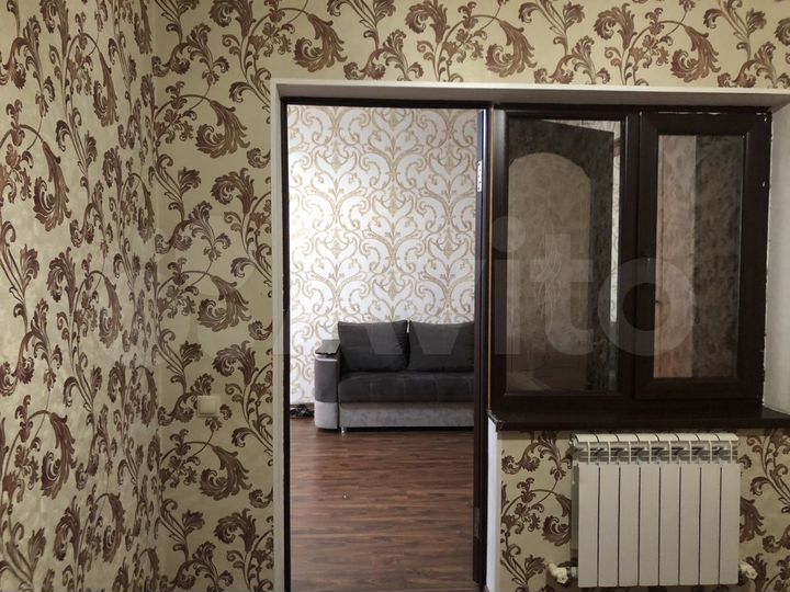 2-к. квартира, 55 м², 1/3 эт.