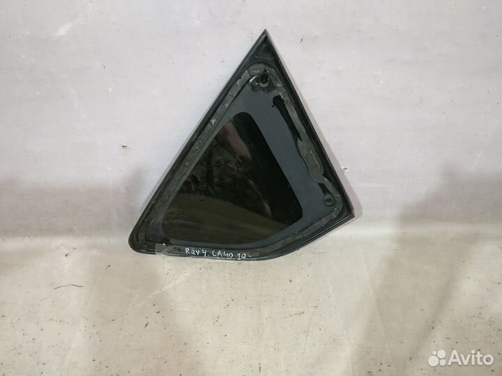 Тойота Рав 4 2013- Форточка задняя левая 15216