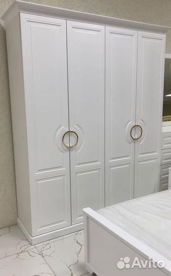 Спальный гарнитур Адель