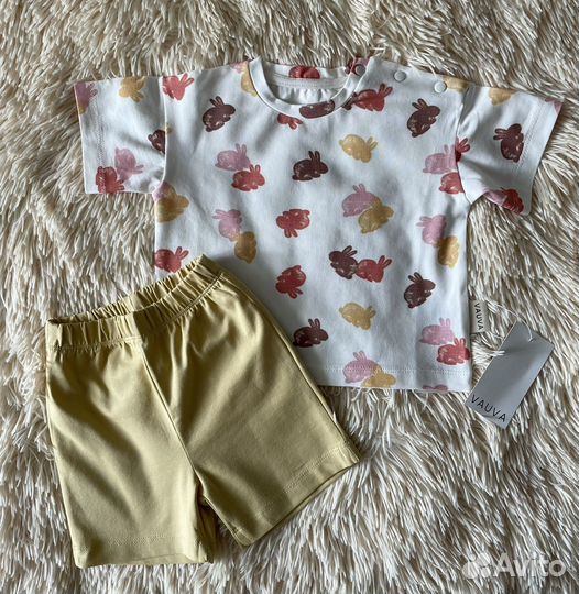 Костюм детский с шортами новый 68,80