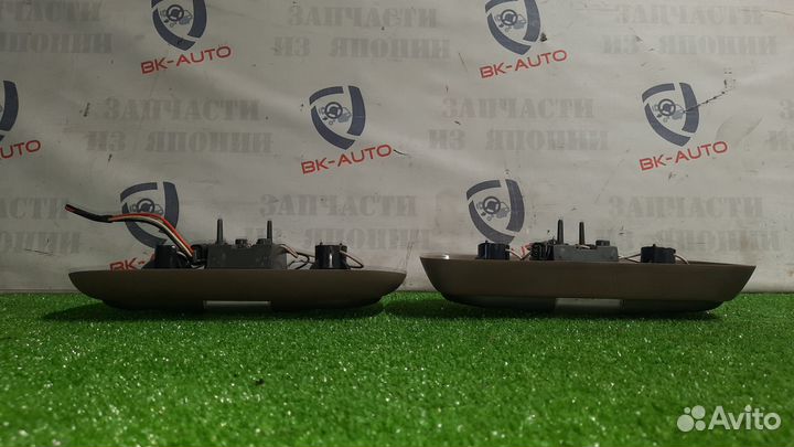 Плафоны салонные пара Chevrolet Suburban GMT400