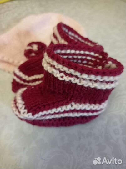 Комплект шапка, пинетки