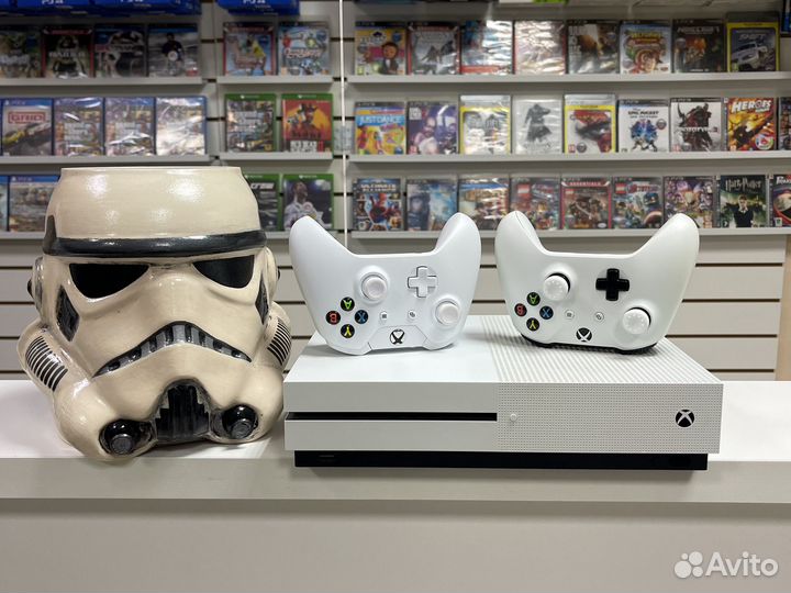 Xbox One S 500 игр