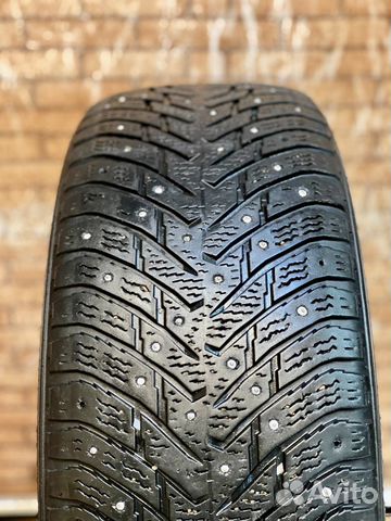 Nokian Tyres Hakkapeliitta 8 225/55 R17