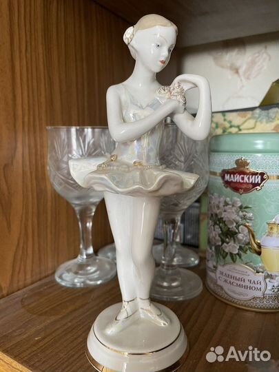 Фарфоровые статуэтки