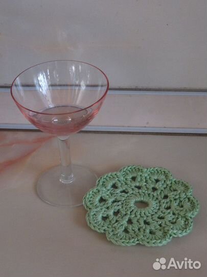 Подставка под бокал - ручная работа