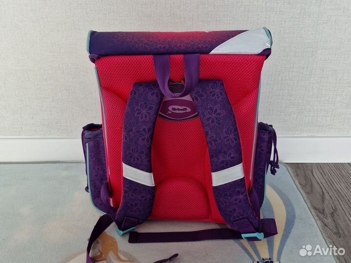 Рюкзак плюс пенал школьный для девочки